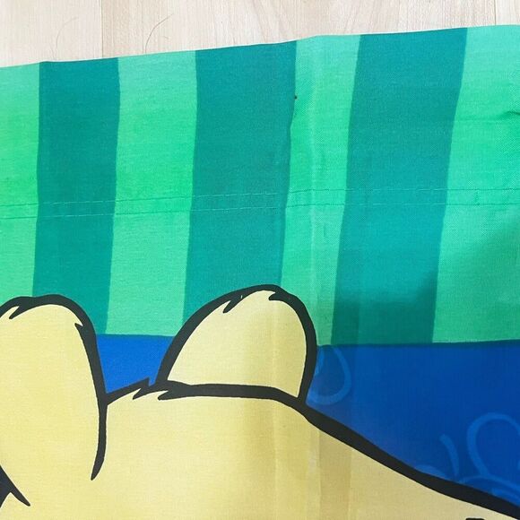 VTG Disney Winnie The Pooh Honey Bee Spring Summer Large Yard Flag - Picture 4 of 12